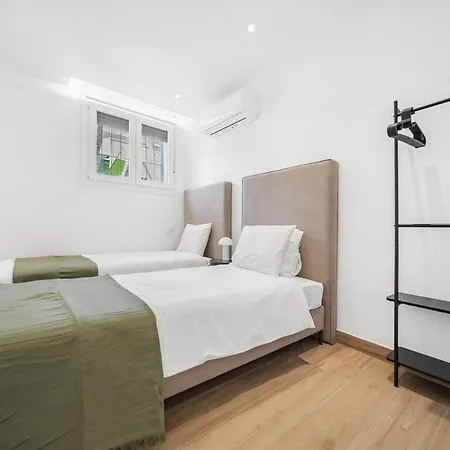 Charming & Modern 4br Apartment Marbella